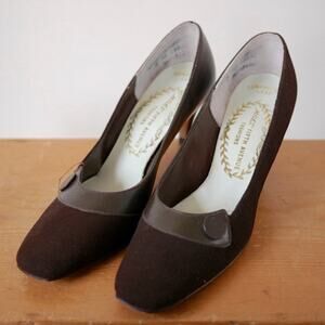 Vintage 50s Miles Fifth Ave Suede Leather Chocolate Brown Button Pumps 7B 37.5